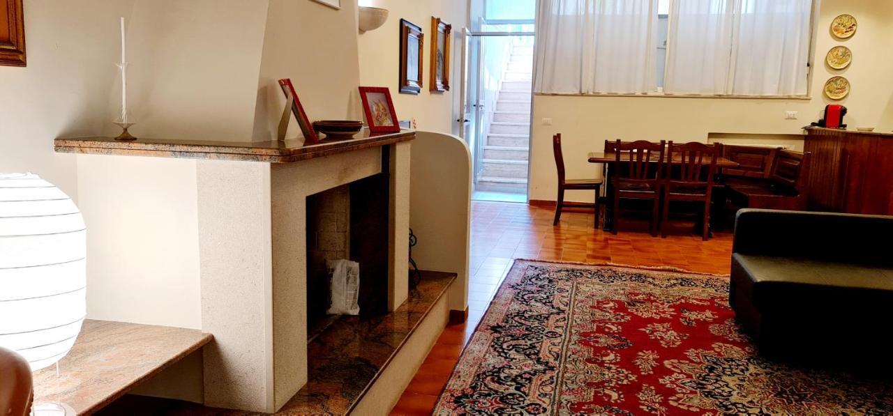 Cooking And Dreaming Apartment Bari Exterior photo